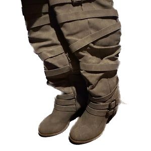 Brand New heeled boots with sweater too